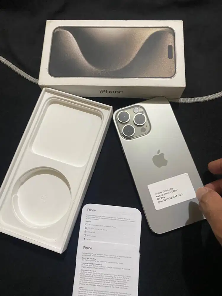 Ip 15 pro max 256gb ibox