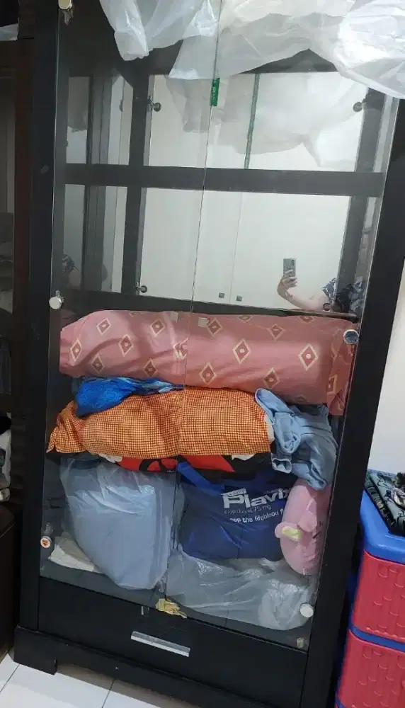 Di Jual Lemari Pajangan