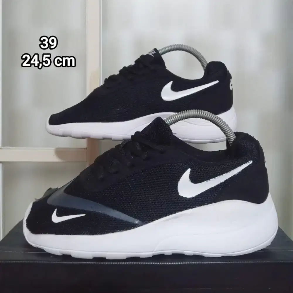 Nike Running BW
