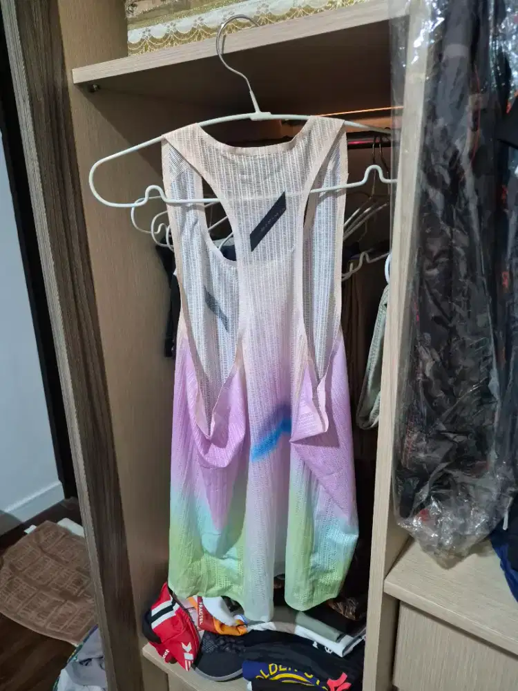 Soar running race singlet