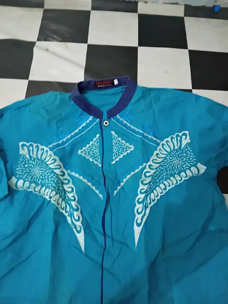 dijual koko pria size XL ,masih bagus bgtt