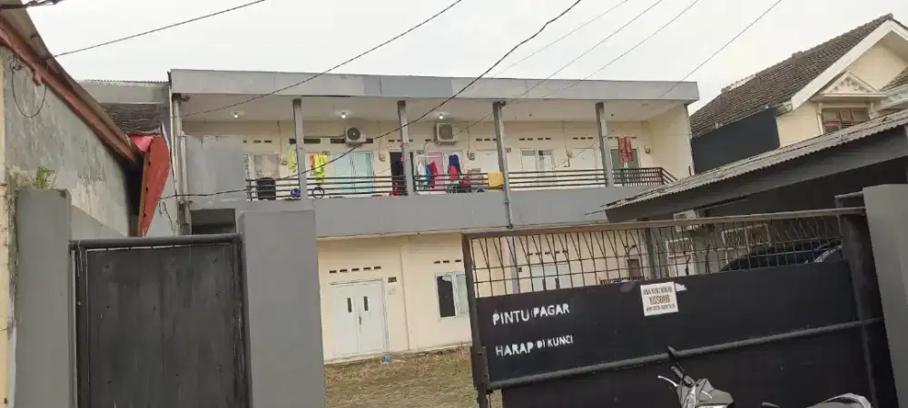 Dijual kontrakan 10 pintu