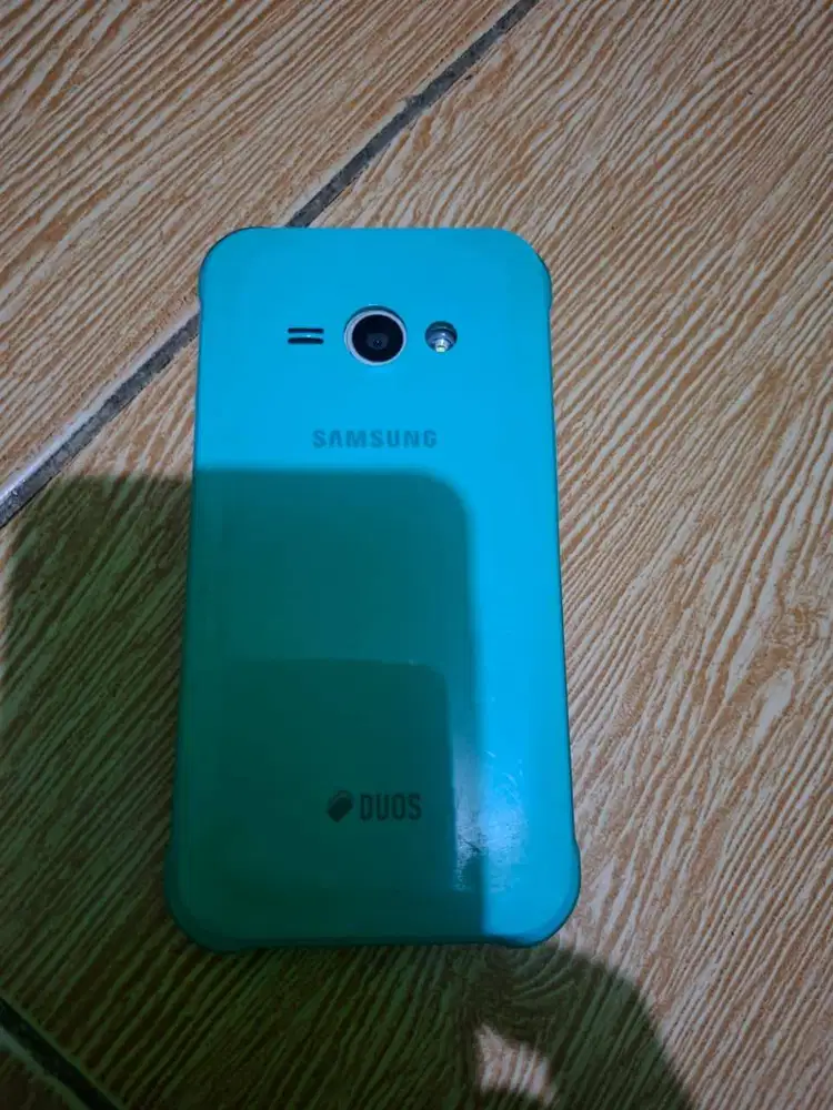 Samsung Galaxy J1 Ace