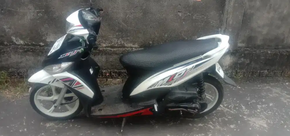Di jual Mio J 2012