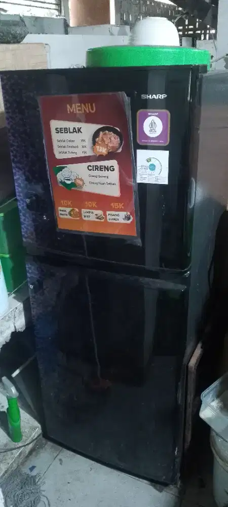 Kulkas Sharp 2 pintu