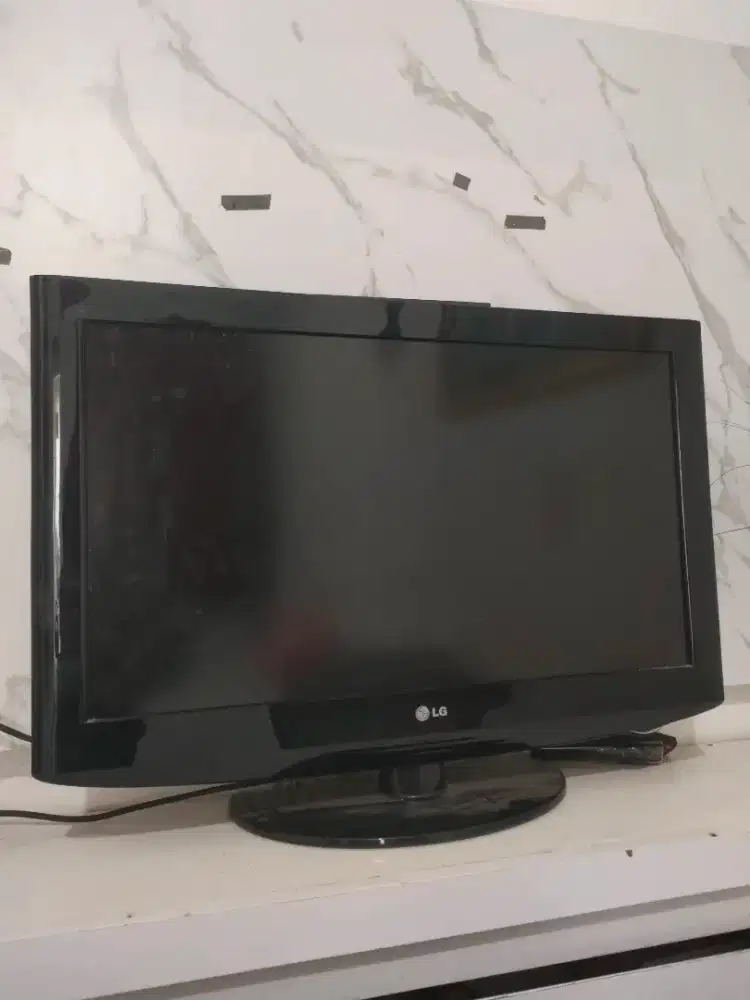 TV LENGKAP ANTENE + SET TO BOX 32INC