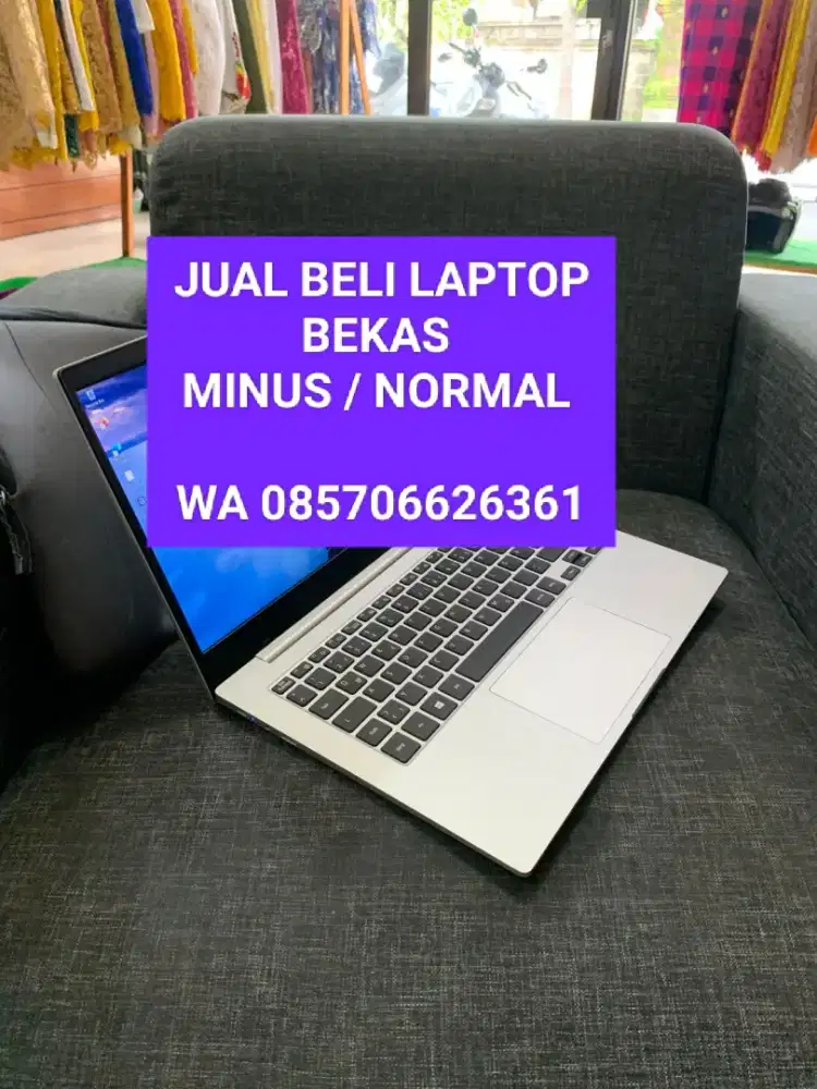 Beli laptop bekas