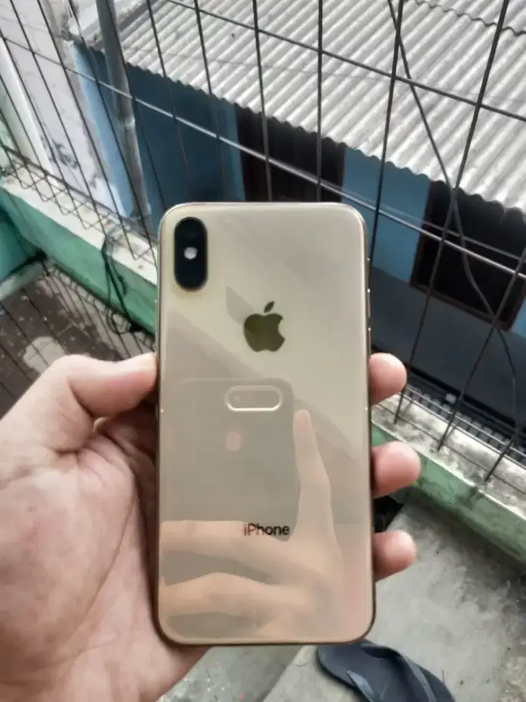 Iphone XS rose gold