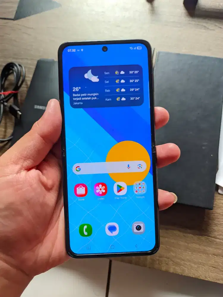 Samsung Galaxy Z Flip3 5G 8/256gb