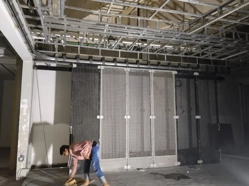 Pintu garasi wina/komponen merk wina