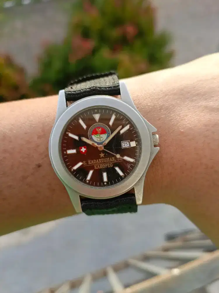 Jual jam tangan original swiss army