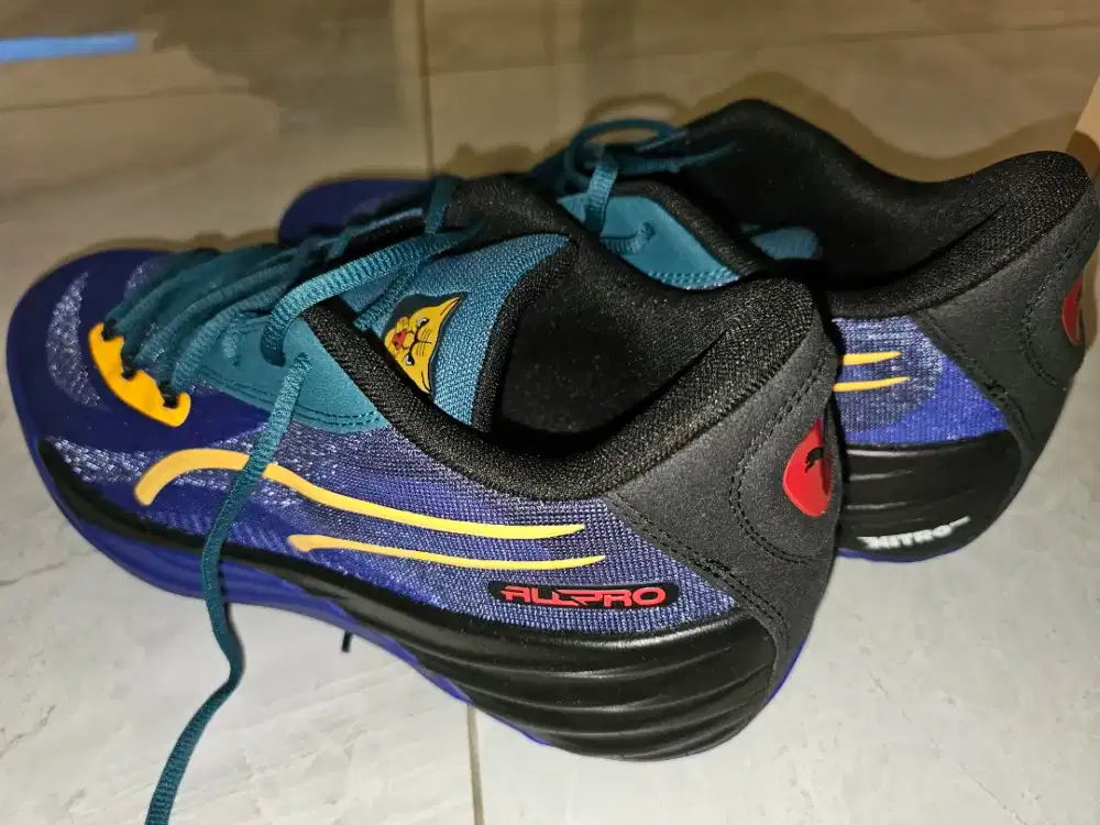 Sepatu Basket Puma Nitro