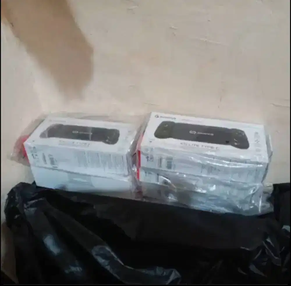 Gamesir X5 type C Gamepad Mobile for Android & Iphone 15