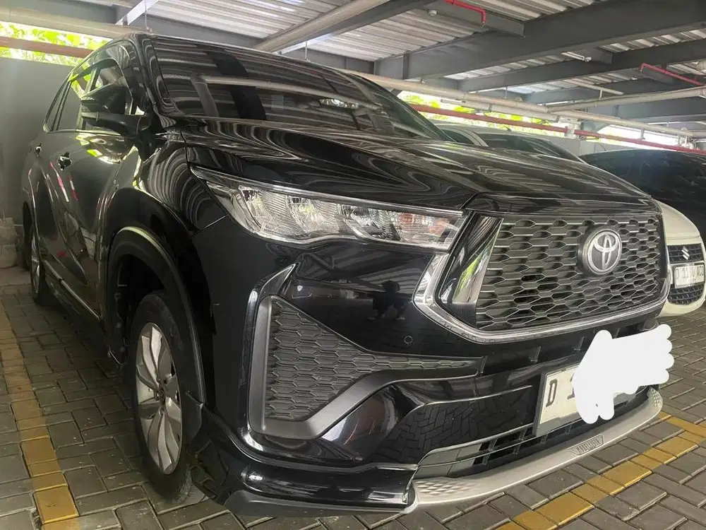 Toyota Inova Zenix Hybrid  Type V Modelista