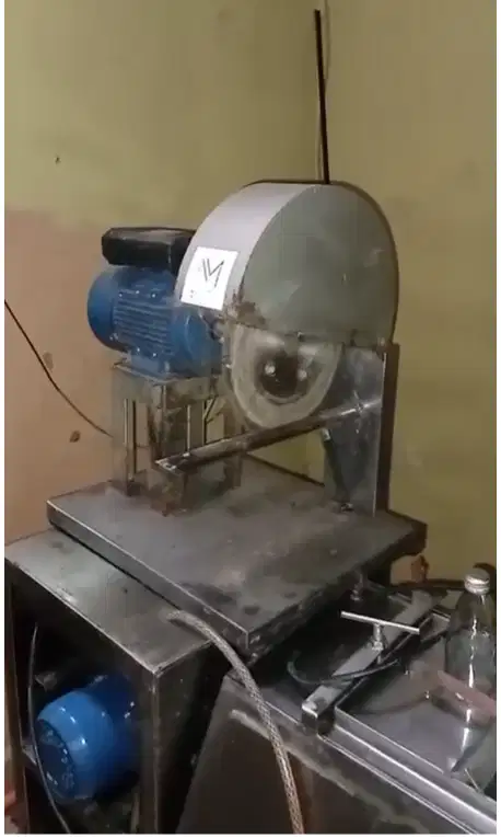 MESIN POTONG AYAM & FREEZER BOX 550 LT