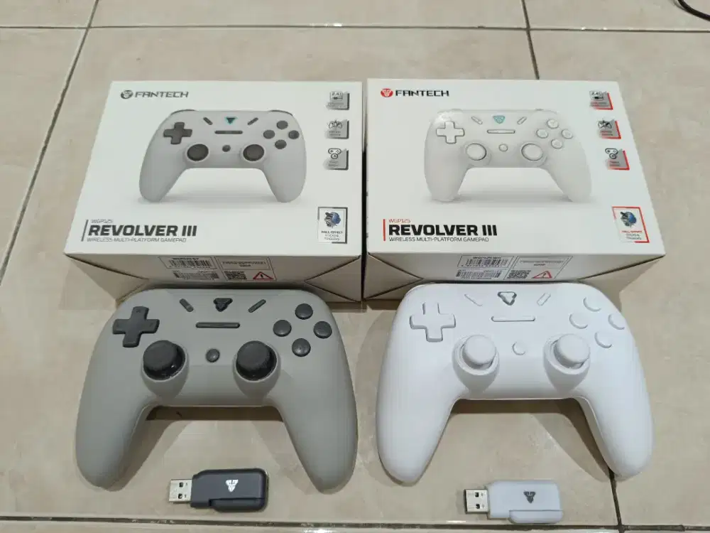 Gamepad Fantech Revolver III WGP12S (BNOB) Fullset