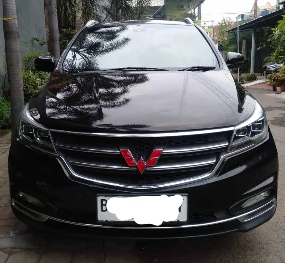 Wuling Cortez 1.8 amt L Lux Plus 2018 Hitam Sunroof Terawat