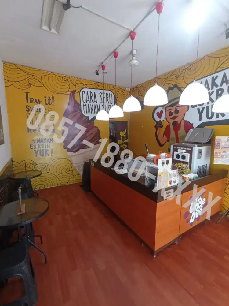 Over Usaha Toko Es Krim