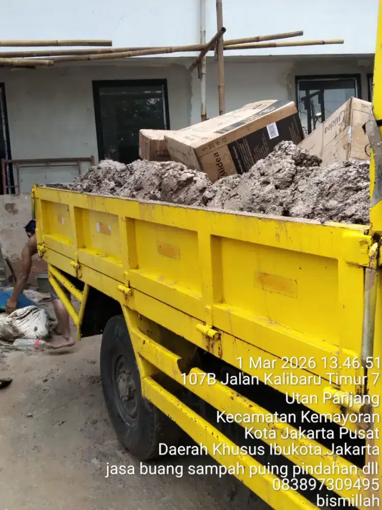 Jasa buang puing dan angkut sampah