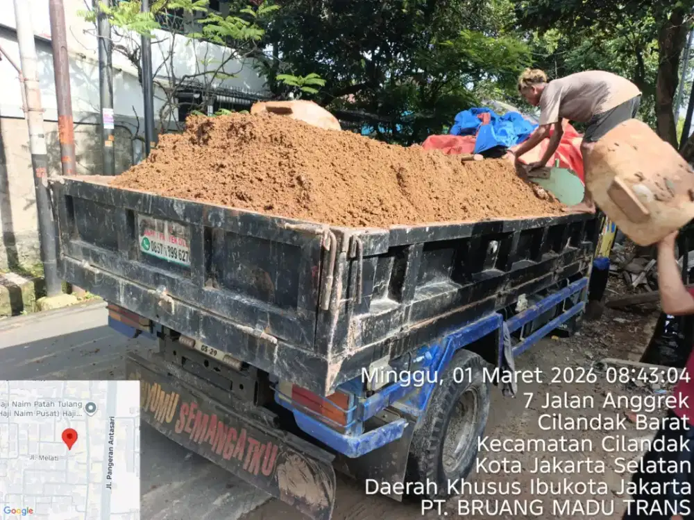 Jasa buang puing dan tanah