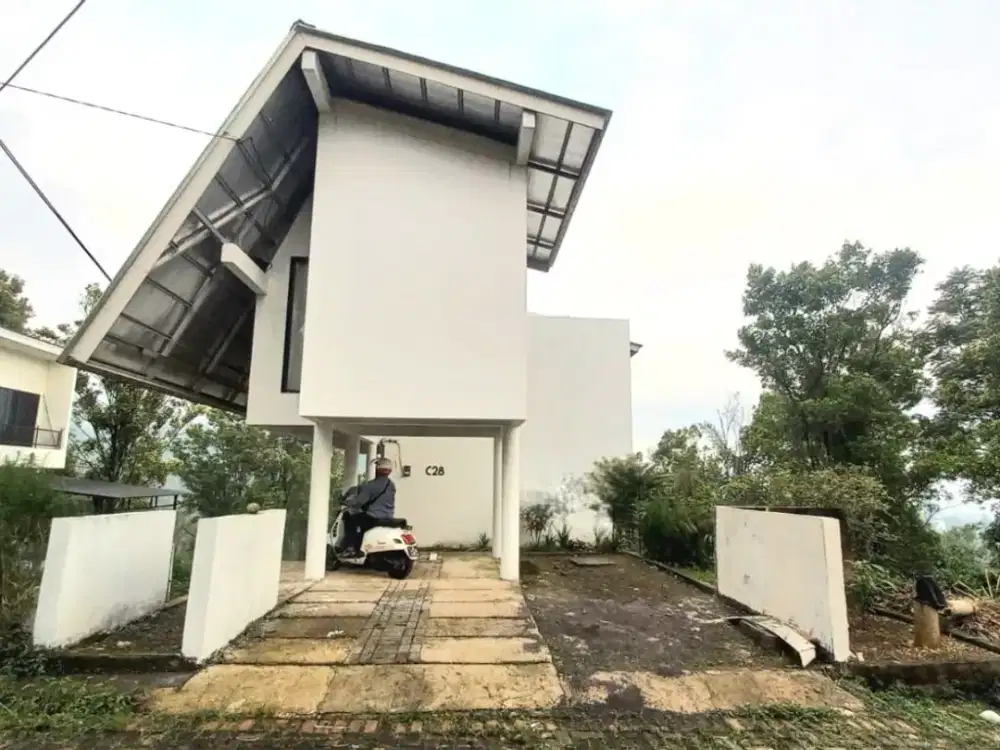 Bismillah, Rumah minimalis rasa villa dengan lingkungan sejuk dan asri di sindanglaya!!!