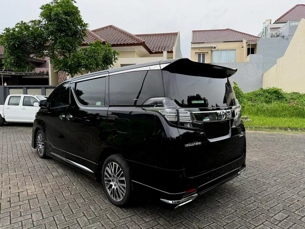 Toyota Vellfire 2017 Bensin