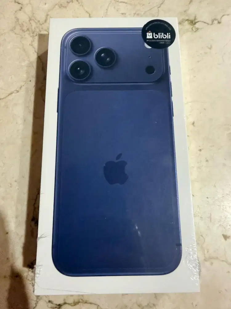 Iphone 17 promax 512 gb biru