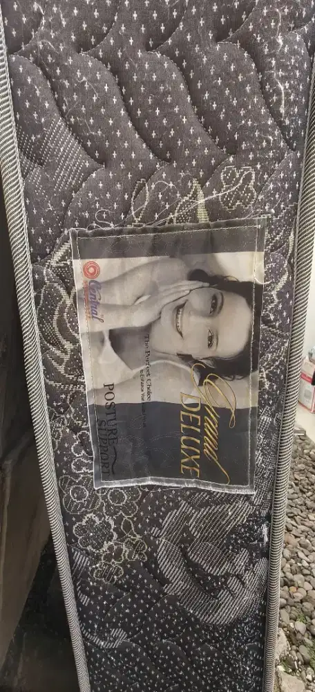 Springbed Central + Guhdo Dipan