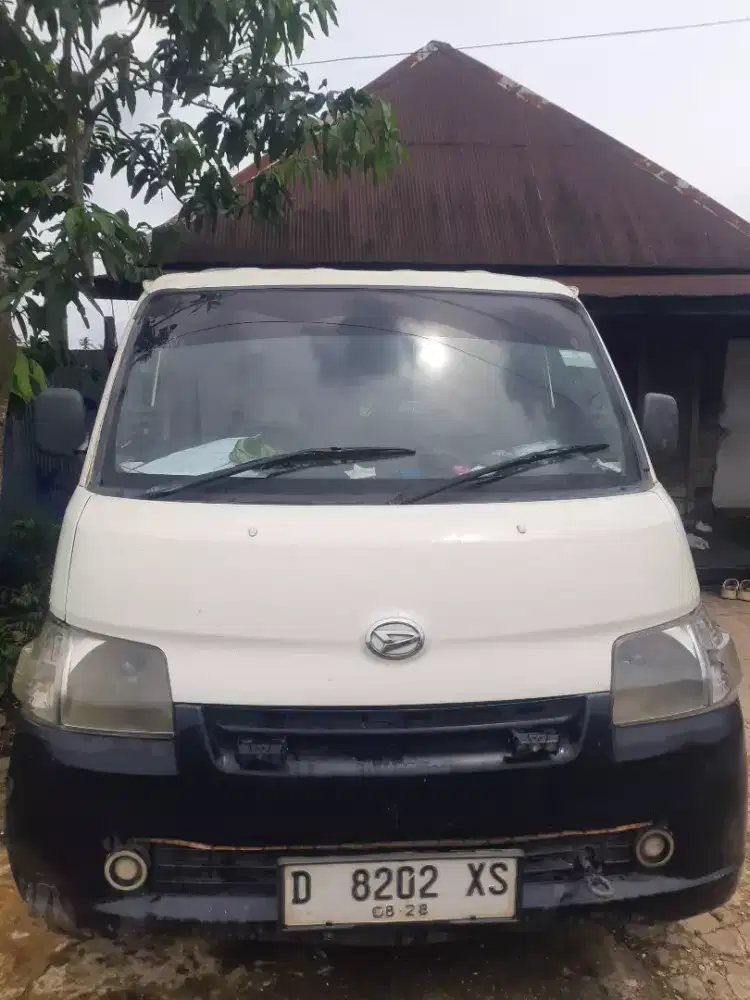 Mobil Grand max pick up