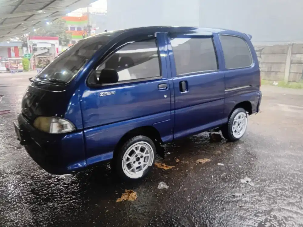 DAIHATSU ESPASS 1,6 2002