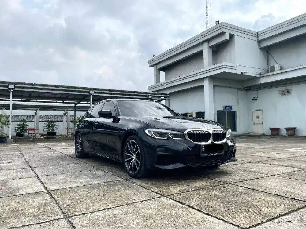 ODO 13rb. BMW 320i upgrade 330i G30 2020