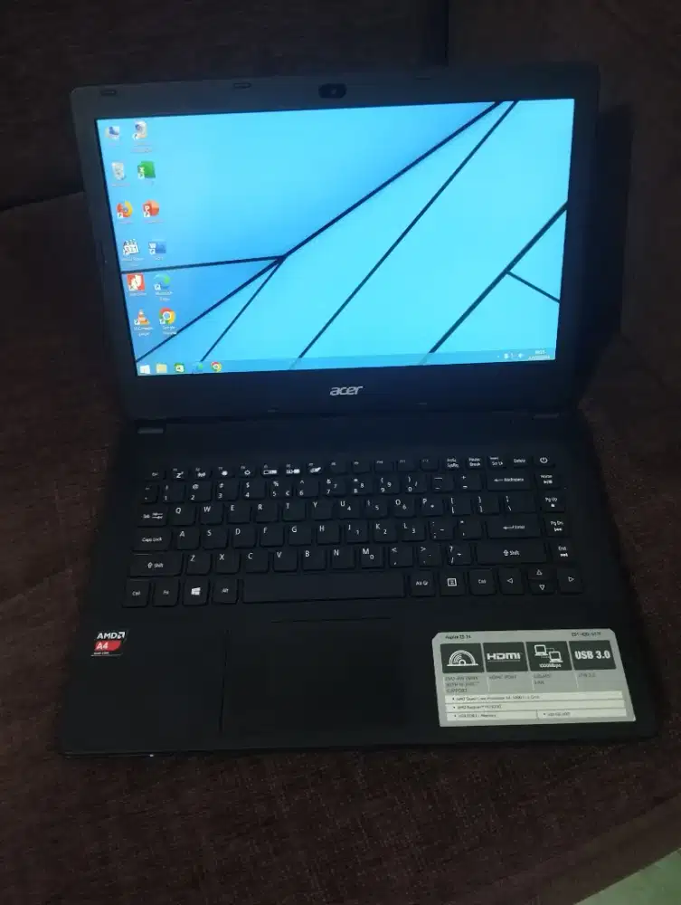 Acer Amd A4 Ram 4Gb hdd 500Gb MULUS.