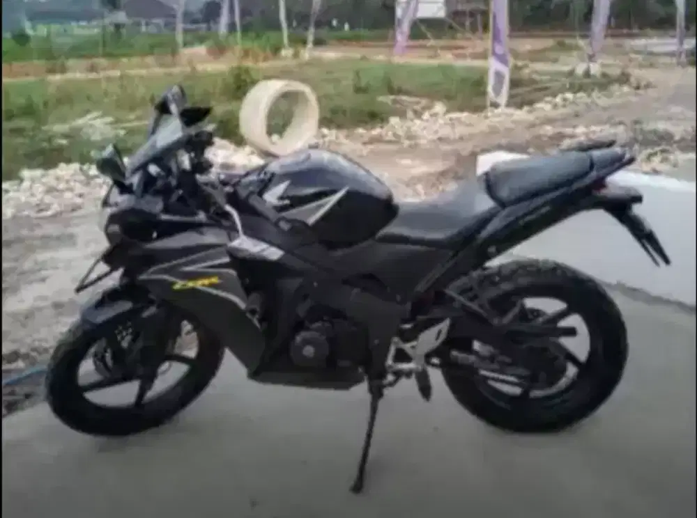 Dijual Honda CBR Tahun 2012
