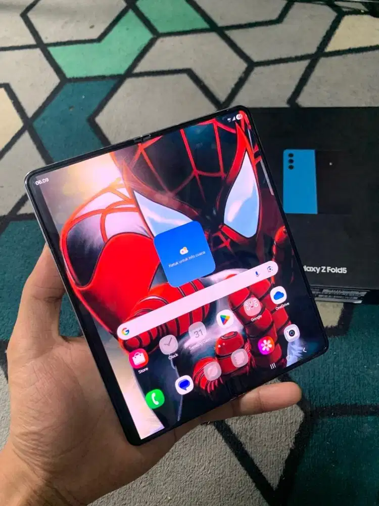 Samsung Z Fold 5 12/512 GB Fullset