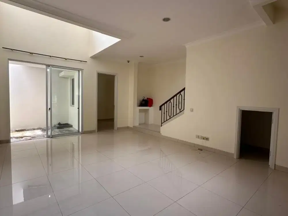 Disewakan Rumah Rapi Vivacia Eminent BSD