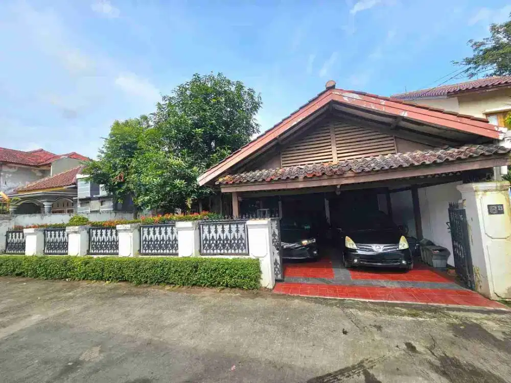 Rumah murah hitung tanah di cinere depok Jawa Barat