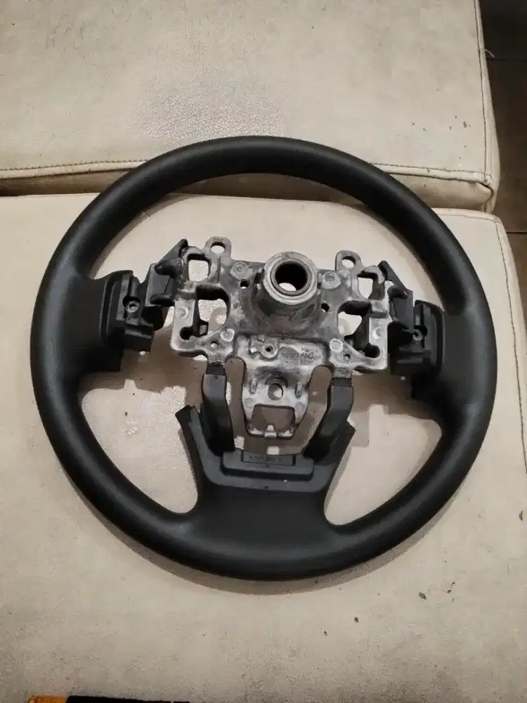 Lingkar stir Mitsubishi Triton 2018