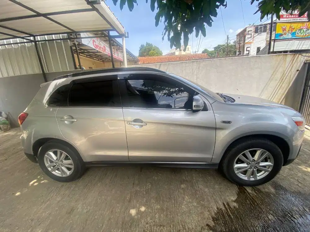 Mitsubishi outlander sport 2.0L GLS(4x2) AT