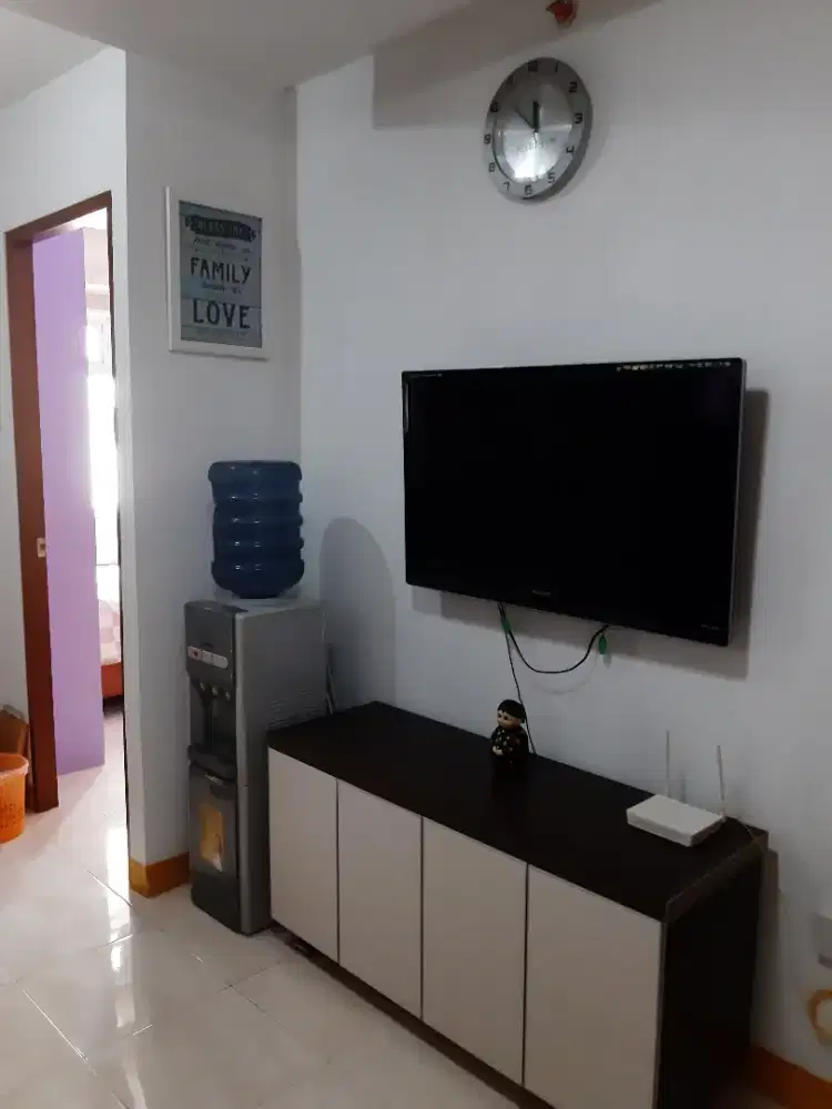 TV Sharp Aquos LCD TV LC-40LE830M