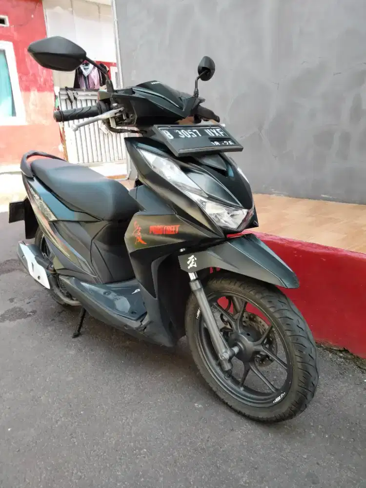 Honda Beat deluxe tahun 2021 siap pakai