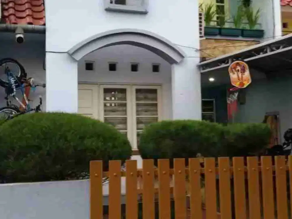 BU! Rumah 1,5 Lantai Siap Huni Kemang Pratama 3 – Harga Turun!