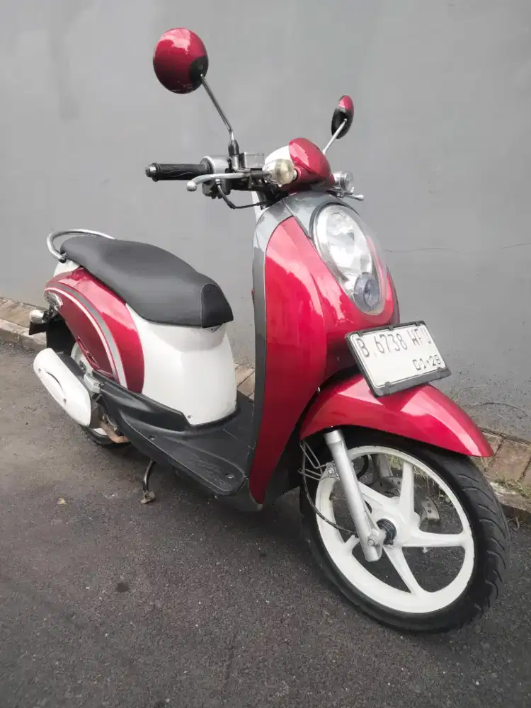 Honda Scoopy karburator tahun 2012 siap pakai
