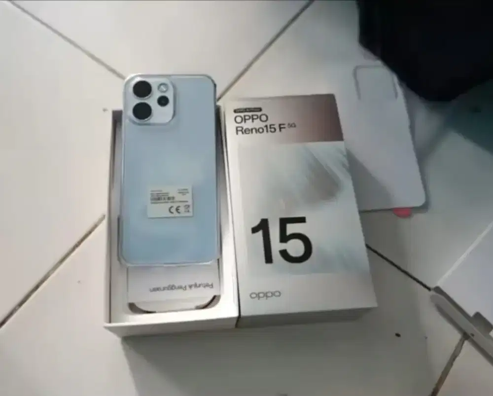 Oppo reno 15F 8/256