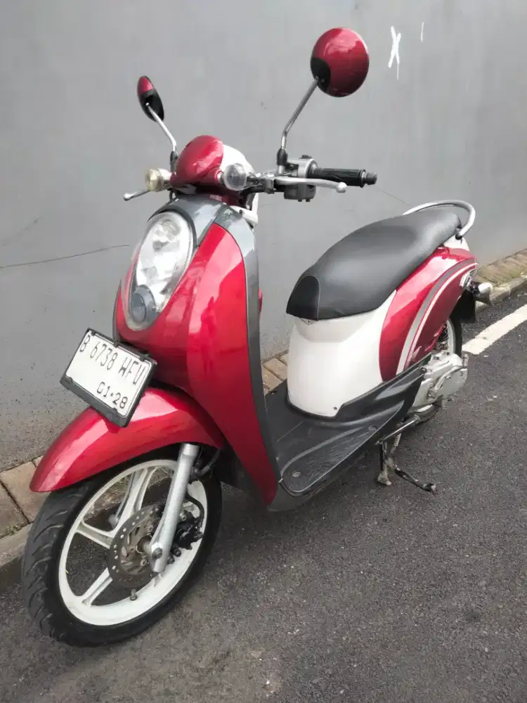 Honda Scoopy karburator tahun 2012 siap pakai