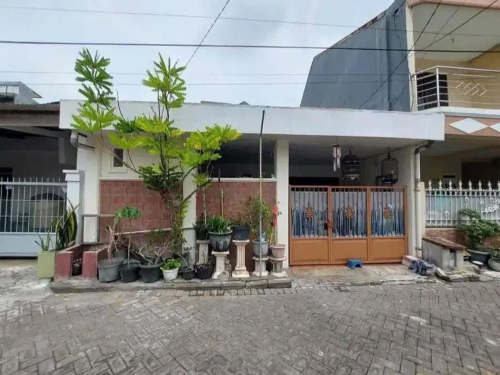 Dijual rumah Taman Pondok Indah wiyung