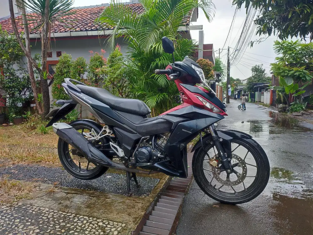 HONDA SUPRA GTR TAHUN 2016 MURMER