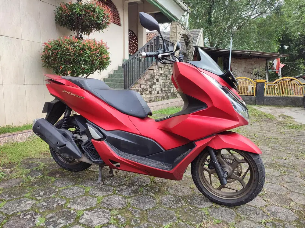 HONDA PCX 160 ABS TAHUN 2023 GRESSS