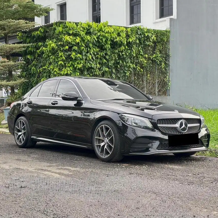 (CASH) Mercedes Benz C300 W205 2019