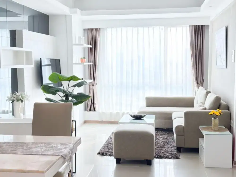 Disewakan Apartemen Casa Grande Phase1 3BR