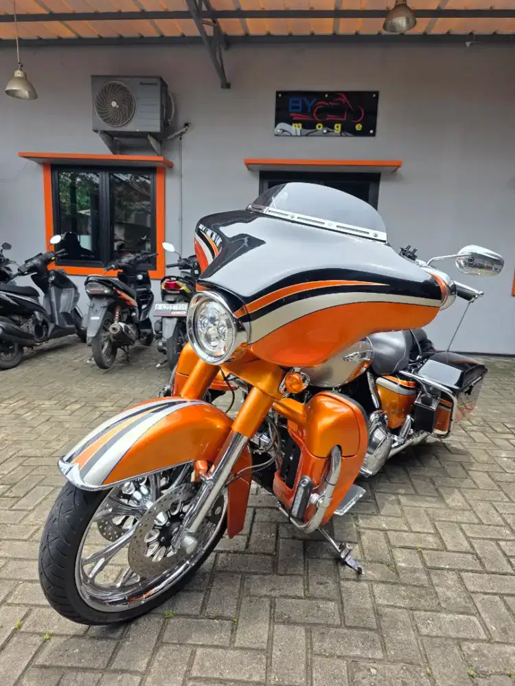 Harley davidson Streetglide 2009 full paper